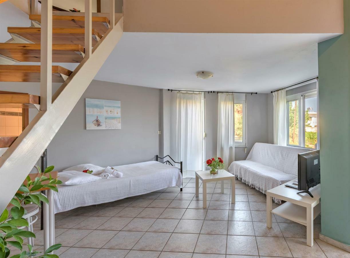 Hra & Athena Maisonette Ханья Номер фото